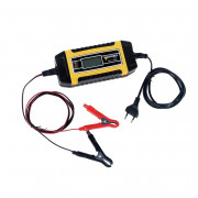 Зарядний пристрій Forte CD-4 PRO