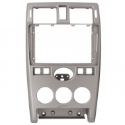   Carav 22-1105  Lada Priora (2007-2013), 2DIN / 9'