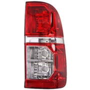Правый задний фонарь Toyota Hilux 7 (AN10, AN20, AN30) 2011-2015 (TYC FP 7026 F2-T)