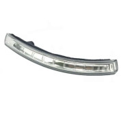 Правий повторювач повороту в дзеркалі KIA Sportage 3 (SL) 2010-2015 (FPS FP 4024 M32)