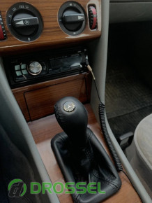 koz049      Mercedes Benz E  W124_3