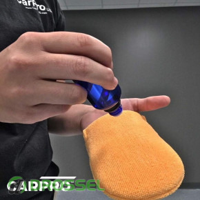 CarPro Microfibre Applicator 2